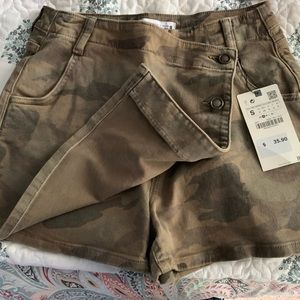Zara camo skirt